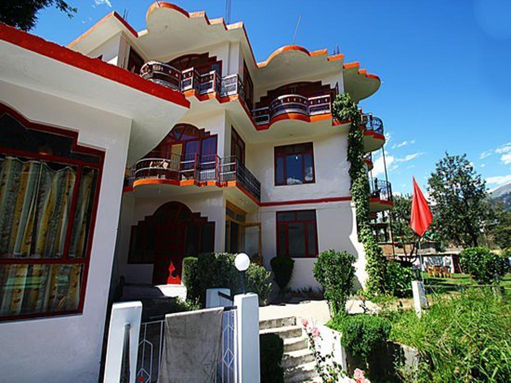 Himanshu Resorts Manāli エクステリア 写真